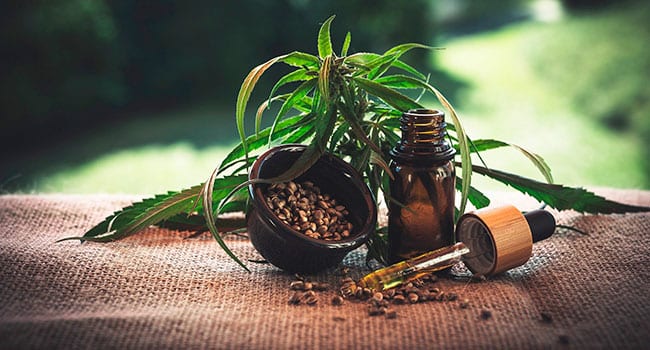 CBD Oil For Pain Relief: The Key Benefits To Consider