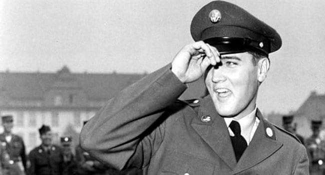 Elvis in uniform