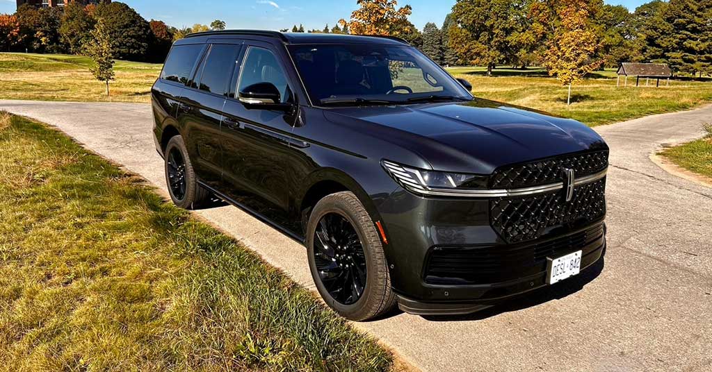 At 4,465, the Lincoln Navigator L anchors the full-size luxury SUV segment with size, towing strength and quiet comfort