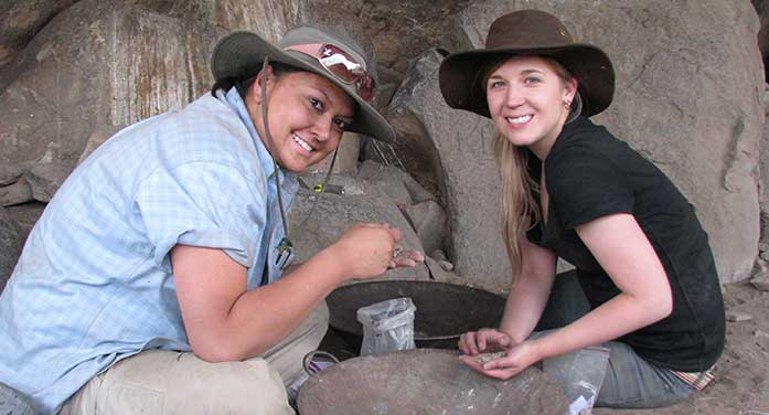 Anthropologists Elizabeth Sawchuk (right) and Jennifer Miller