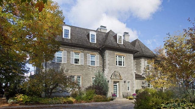 How former Prime Ministers Chretien and Harper could preserve 24 Sussex Drive