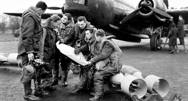 Ukrainian Canadian bomber command crew