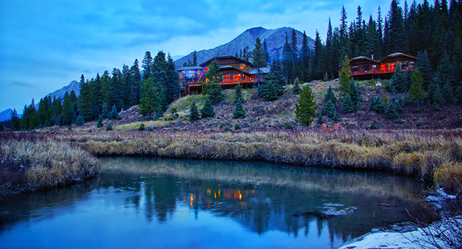 mountain lake lodge escapes