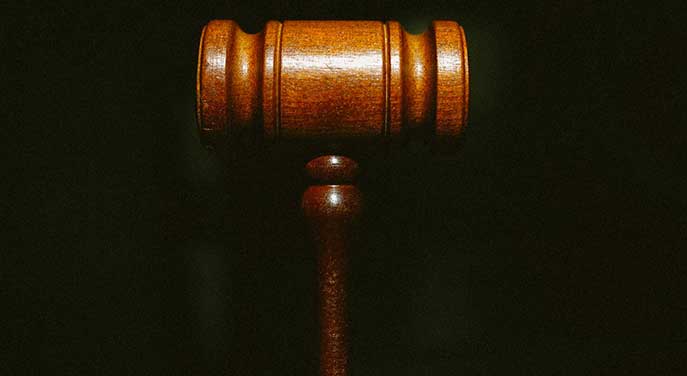 court-gavel law