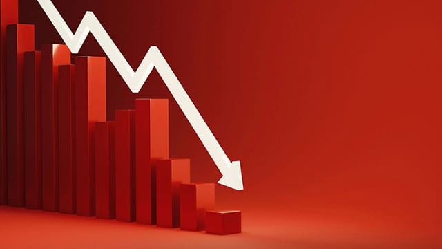 trudeau canada economic decline