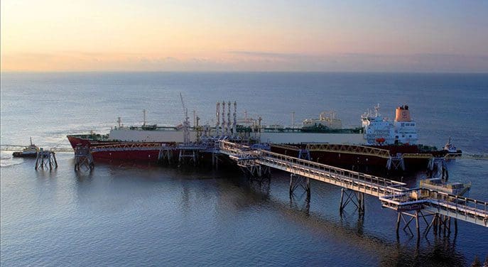 Tanker-docked-at-the-Saint-John-LNG-import-terminal-in-New-Brunswick