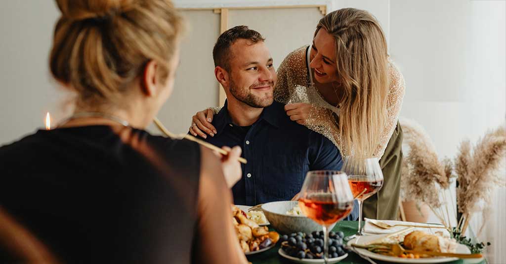 It took explorers, parliamentarians and even critics to shape the holiday we now mark every October. Here’s the story behind Canada’s Thanksgiving