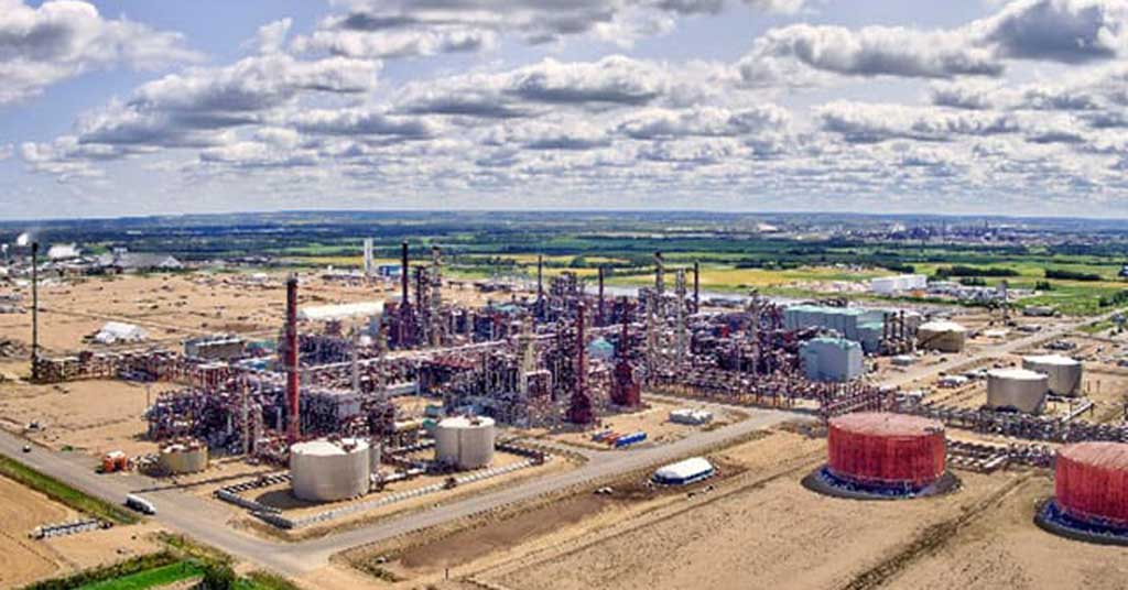 Despite major spending and strict climate measures, Canada emissions barely budged while fossil-fuel use increased