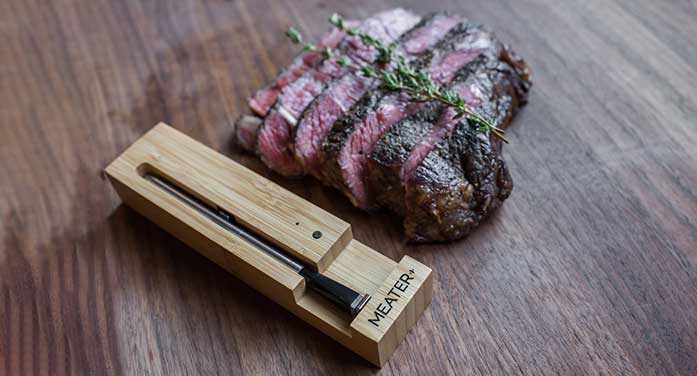 MEATER bamboo charger steak food meat